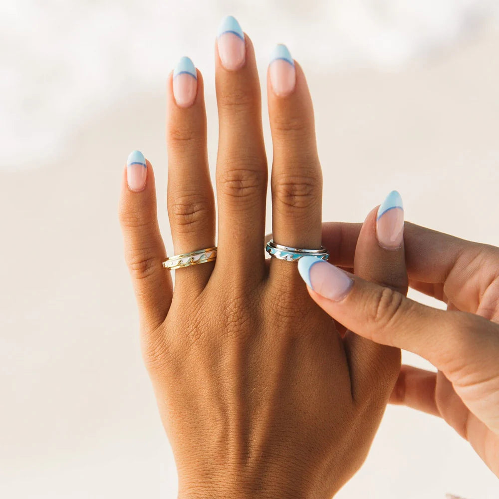 Pura Vida Fidget Wave Rings