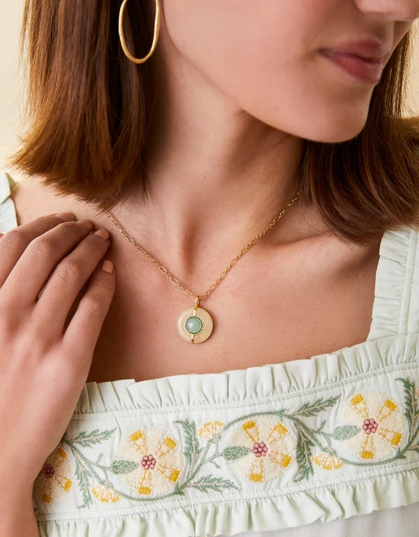 Spartina Centered Stone Necklace